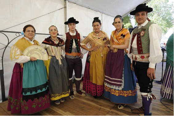 Costumes sales of spain